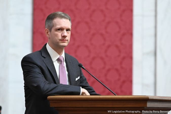 Nigerian govt has failed to resolve insecurity despite billions in aid – US lawmaker