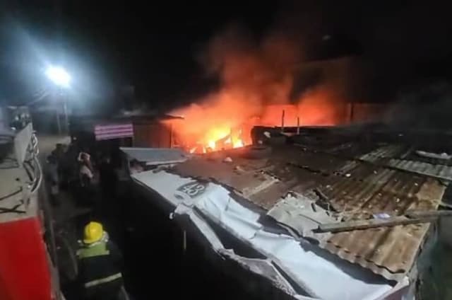 Fire wrecks two factories in Kwara
