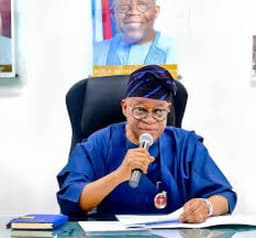 Oyetola appoints Iyelolu Registrar of Ships