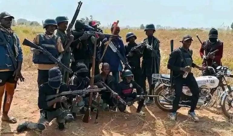 2 killed as vigilante foils bandits’ attack on Kogi school