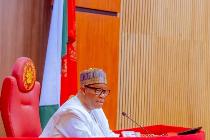 Akpabio assures police retirees of exit from contributory pension scheme