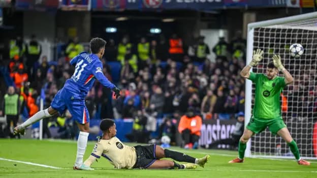 Estevao outshines Yamal as Chelsea crush Barcelona in one-sided UCL encounter
