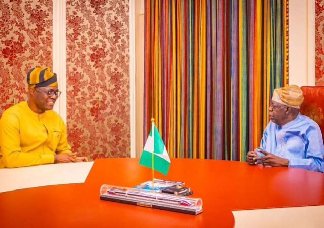 Fayose ‘reveals’ what really happened during Makinde’s Villa visit