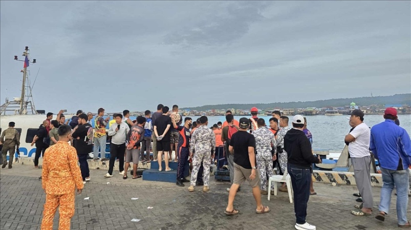 15 dead, 28 missing after ferry carrying over 300 passengers sinks in southern Philippines