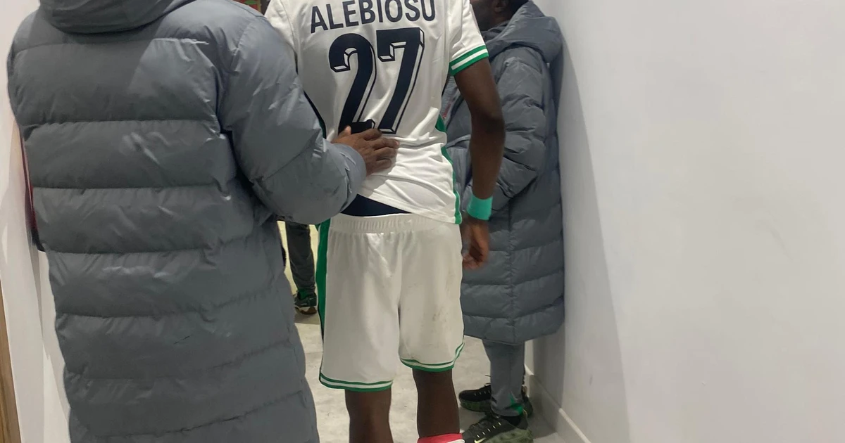 Injured Alebiosu feared out of competition, Dessers doubtful