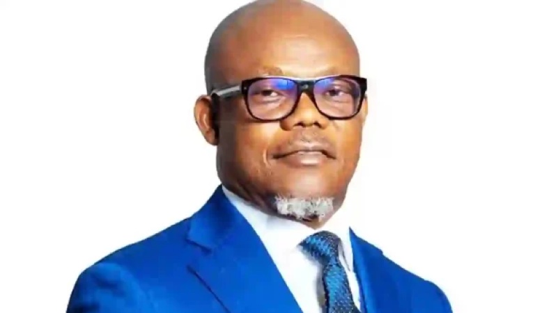 Dakuku Peterside mourns Senator Barry Mpigi