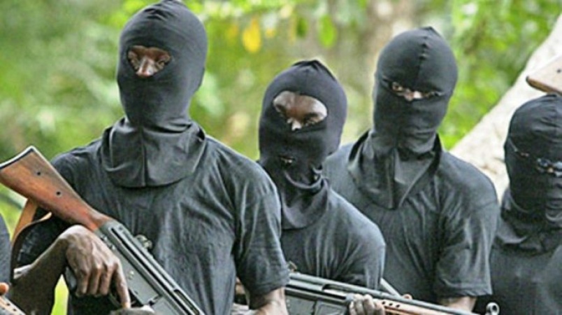 Gunmen kill Edo chief, abduct daughters