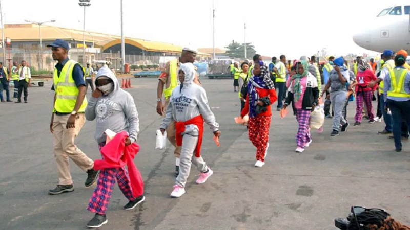 US deports Nigerians, others to Sierra Leone.