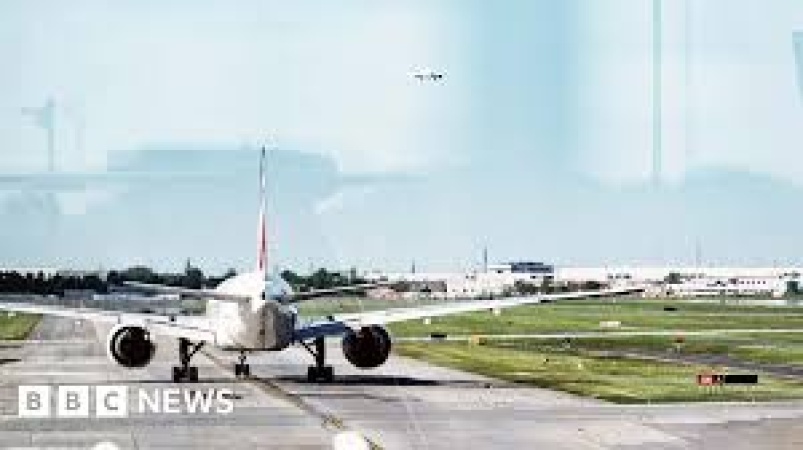 US-bound plane diverts to Canada after person from Ebola-hit region boards 'in error'