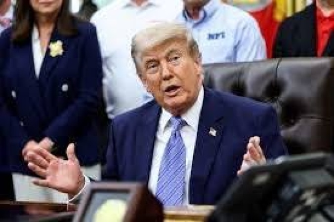 Trump directs Nigerians, others applying for green cards to visit home countries