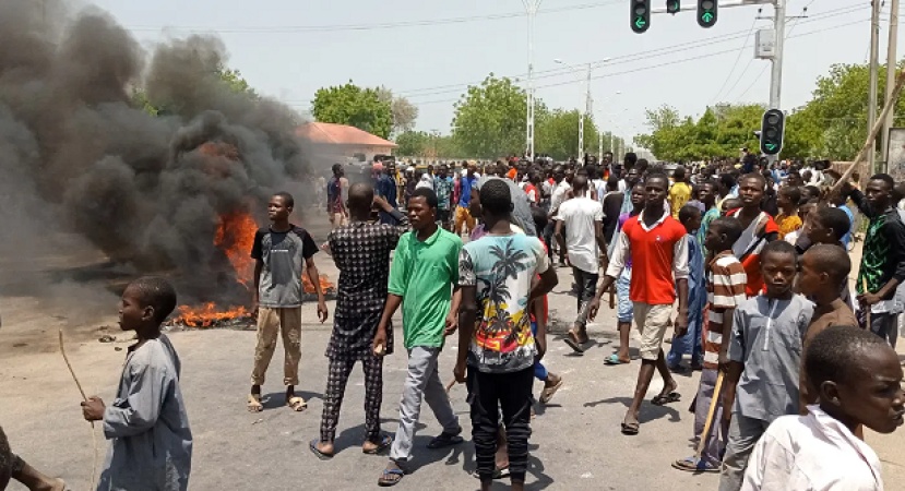 Residents protest alleged cult killings in Warri