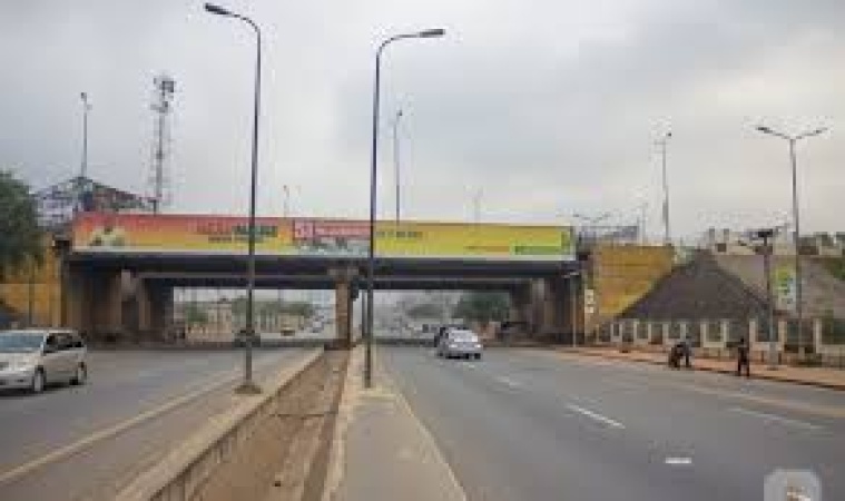Upper Iweka under bridge: How Police sacked criminals, mounted extortion checkpoints, by motorists, commuters