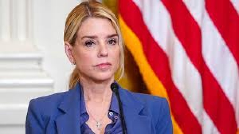 Ex-US Attorney General Pam Bondi diagnosed with cancer weeks after sack by Trump