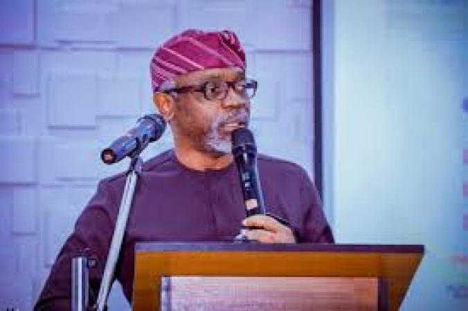 FG considers flight restrictions, passenger isolation over Ebola threat