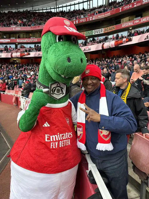 Davido, Atiku, Keyamo, others react to Arsenal EPL victory