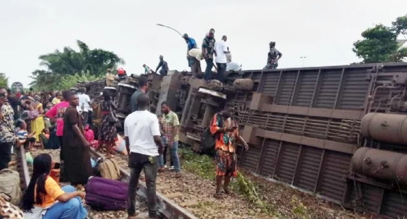 Three feared dead after Warri-Itakpe train derails in Delta