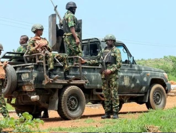 Troops arrest 10 terrorism informants, clear suspected hideouts in Niger State