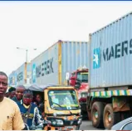 Ago Palace gridlock returns as poor truck coordination chokes road