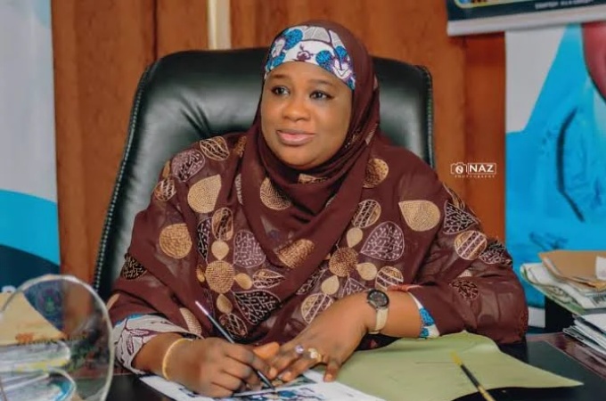 Minister disowns alleged aide who appointed seven advisers