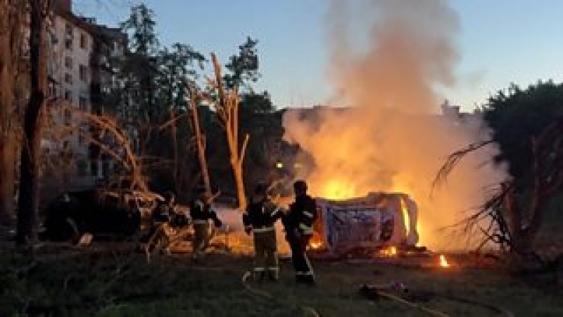 At least 13 killed in large-scale Russian missile and drone strikes on Kyiv