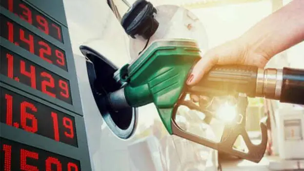 Crude Falls to $70 but Nigerian Marketers maintain N1,200 pump Price